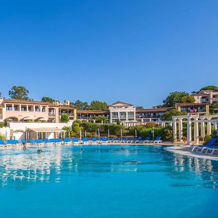 Residence Pierre & Vacances Les Parcs De Гримо Экстерьер фото