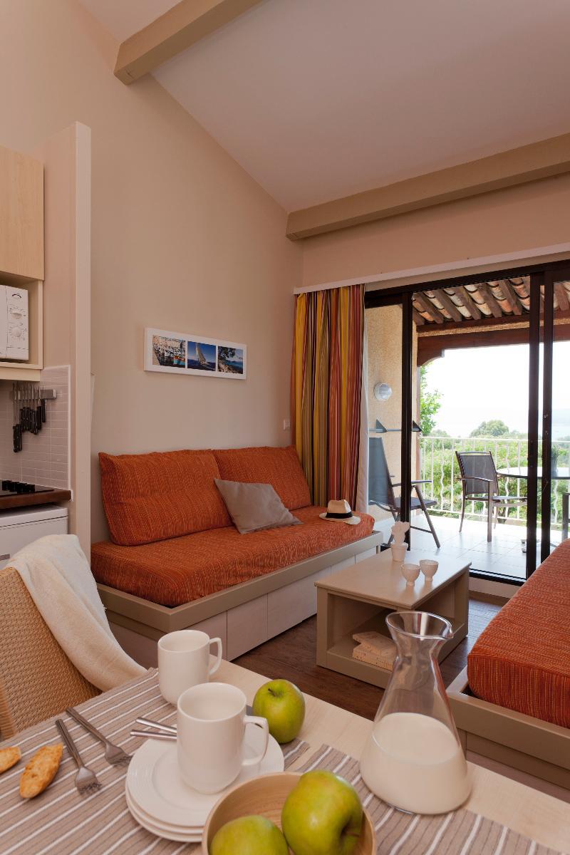 Residence Pierre & Vacances Les Parcs De Гримо Экстерьер фото